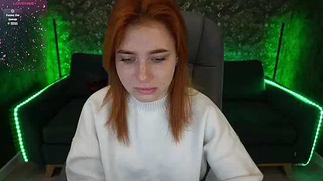 Snapshot of EmilyFoxxi chatting on 01.03.25 EmilyFoxxi online show from 01.03.25