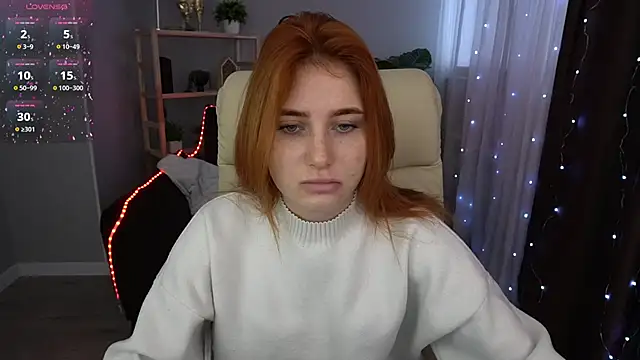 Snapshot of EmilyFoxxi chatting on 01.26.25 EmilyFoxxi online show from 01.26.25
