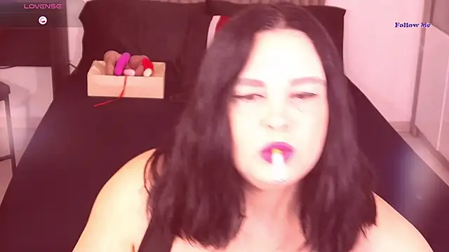 Alenny11 online show from 10.13.25