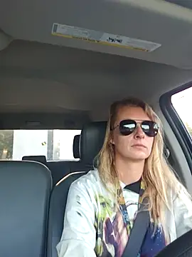 AsiaGoesPro online show from 10.26.25