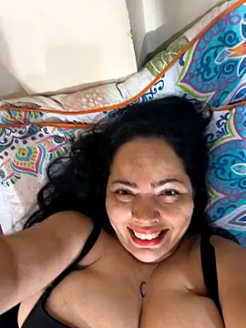 NIKOLE1301 online show from 11.04.25