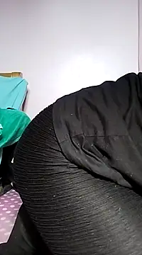 Snapshot of loveyou246 chatting on 02.25.25 loveyou246 online show from 02.25.25