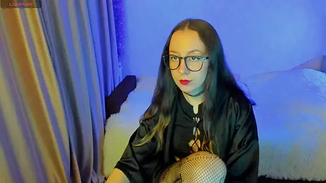 CurlySteph online show from 10.03.25