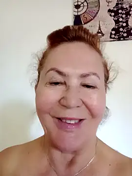 Hottie-Mom online show from 09.21.25