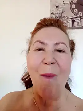 Snapshot of Hottie-Mom chatting on 03.22.26 Hottie-Mom online show from 03.22.26