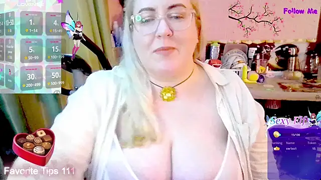 Snapshot of Ginesia chatting on 02.18.26 Ginesia online show from 02.18.26