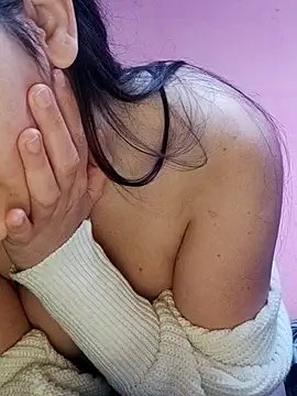 Amaya07 online show from 10.13.25