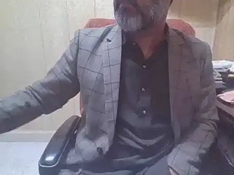 hairymaster95 online show from 02.17.26