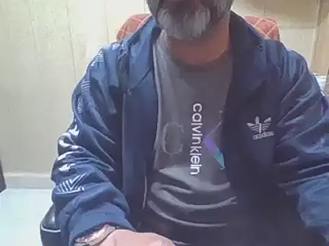 hairymaster95 online show from 02.22.26