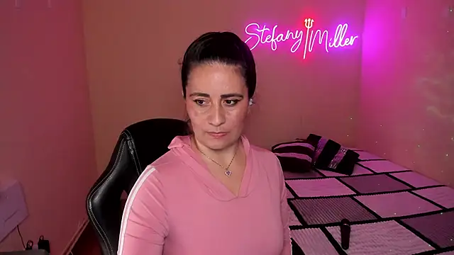 stefany miller77 online show from 01.10.25