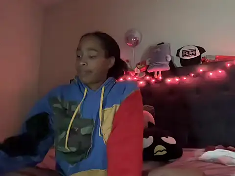 Cum2Charm online show from 10.11.25