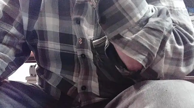 Snapshot of HaraldGermany chatting on 03.21.25 HaraldGermany online show from 03.21.25