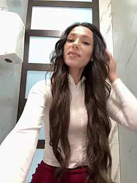  MiaQueen  online show from 02.15.26