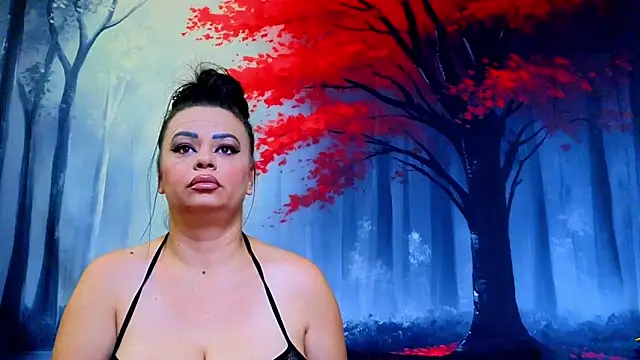 ElizabethEven online show from 10.13.25