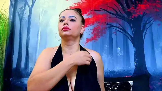 ElizabethEven online show from 10.15.25