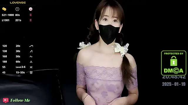 Snapshot of melia_Z chatting on 01.19.25 melia Z online show from 01.19.25