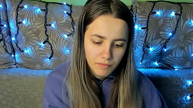 MaggieCake online show from 02.09.26