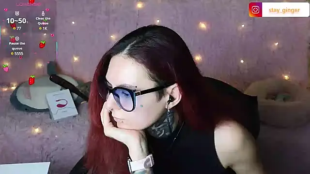 Snapshot of Ginger_Stay chatting on 02.22.25 Ginger Stay online show from 02.22.25