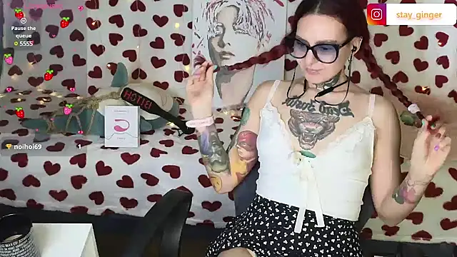 Snapshot of Ginger_Stay chatting on 03.22.25 Ginger Stay online show from 03.22.25