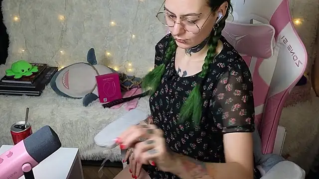 Ginger Stay online show from 01.19.26