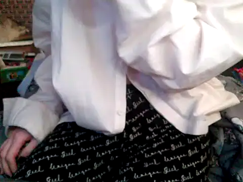 Snapshot of WildMissNiks chatting on 01.25.25 WildMissNiks online show from 01.25.25