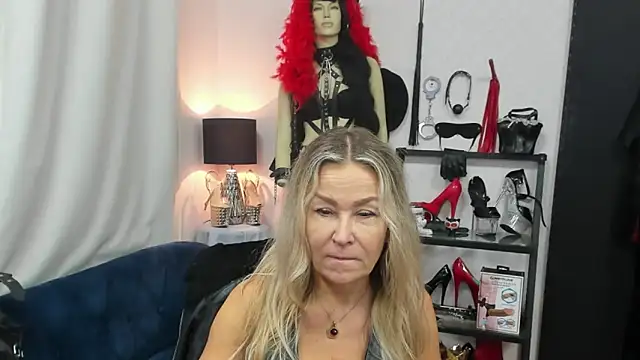 crystaLUX online show from 10.23.25