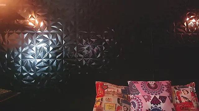 PINK  LOLA1 online show from 12.05.25