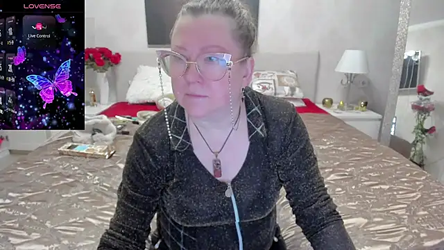 katysako online show from 01.24.25