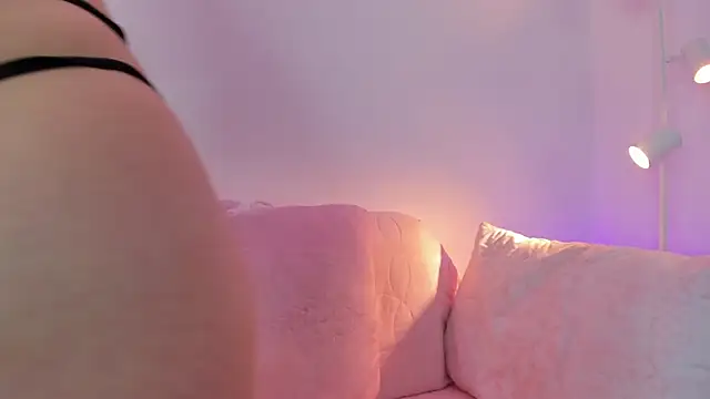 Snapshot of KeilaLovJack chatting on 03.06.25 KeilaLovJack online show from 03.06.25