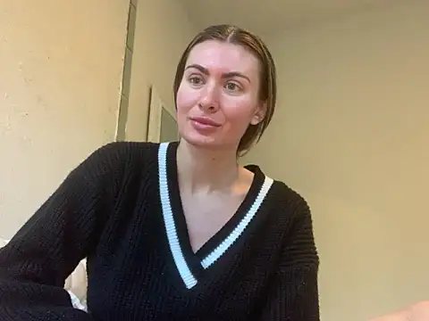 Alyssa rhoades online show from 11.10.25