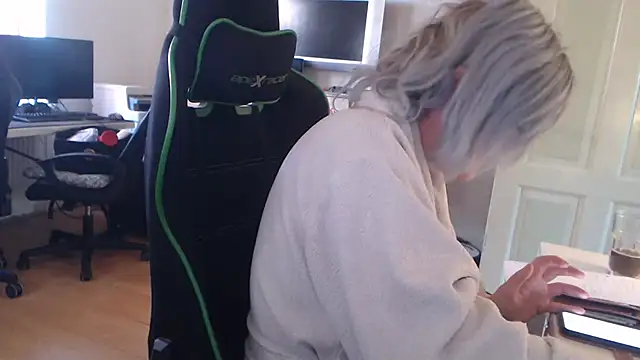 kathrin193 online show from 02.18.25