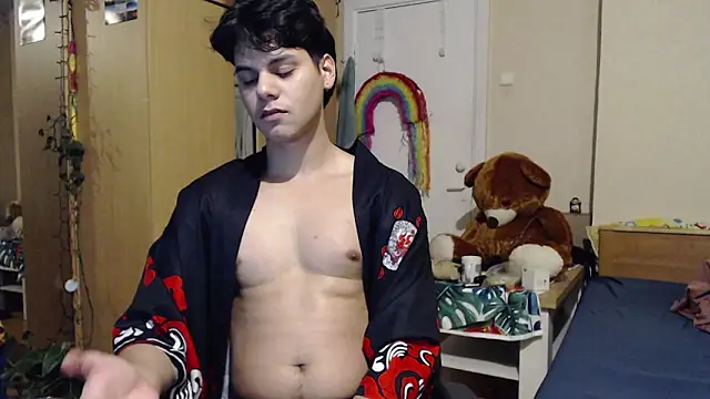 Snapshot of tomas_boy20 chatting on 12.04.25 tomas boy20 online show from 12.04.25