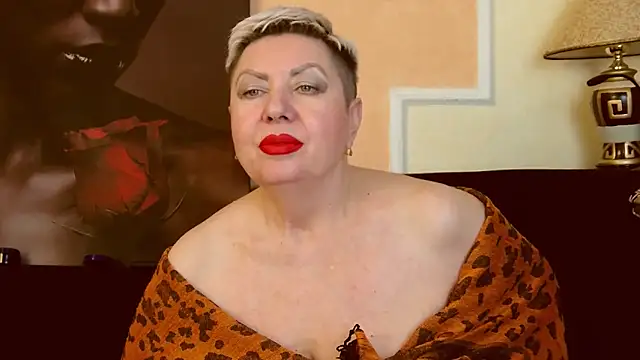 LadyPosh online show from 12.06.24