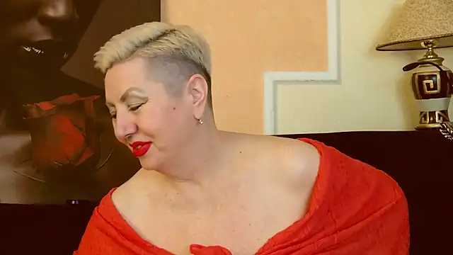 LadyPosh online show from 01.14.25