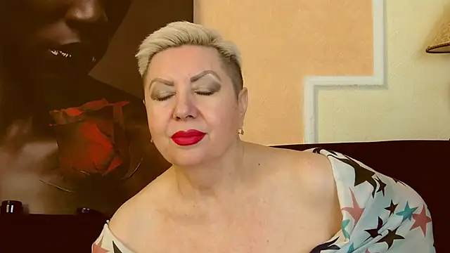 LadyPosh online show from 01.18.25