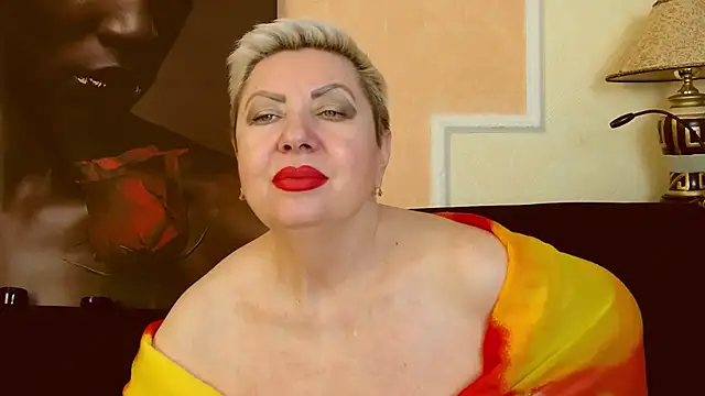LadyPosh online show from 03.05.25