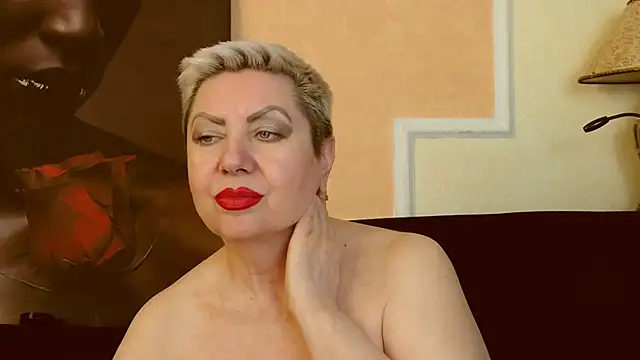 LadyPosh online show from 03.07.25