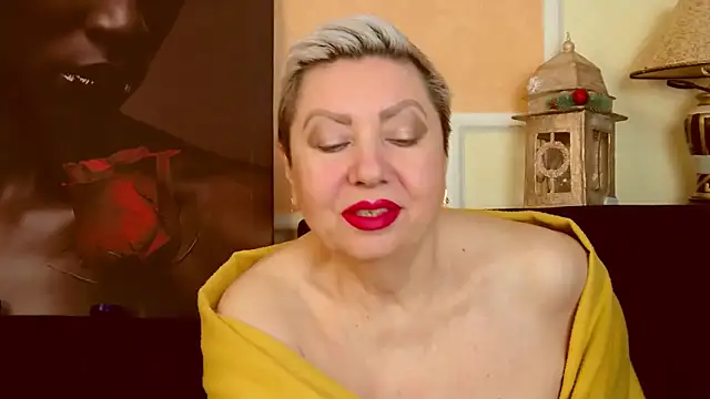 LadyPosh online show from 02.05.26