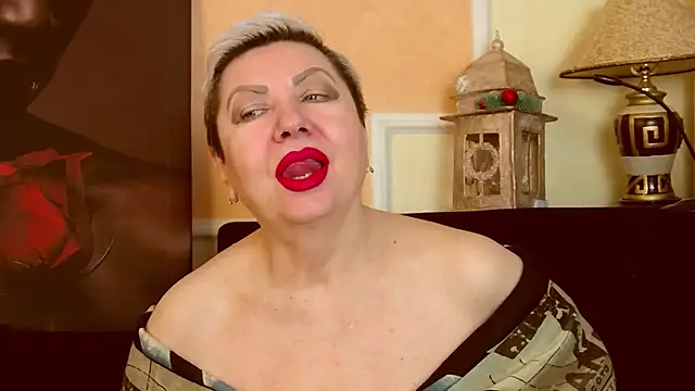 LadyPosh online show from 02.19.26