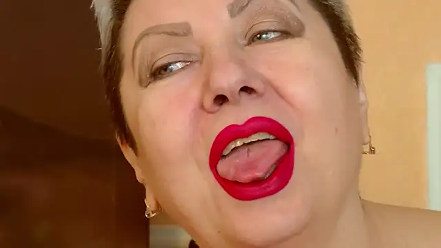 LadyPosh online show from 02.24.26