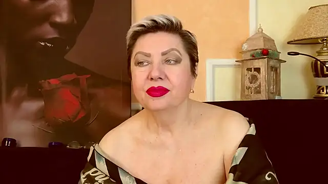 LadyPosh online show from 04.15.26