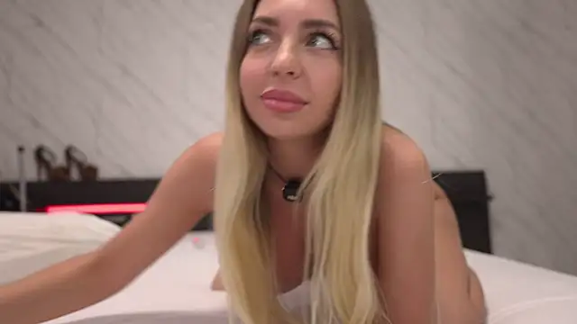 big boobs blonde online show from 12.21.25