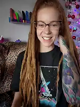 LucidLucy online show from 12.08.24