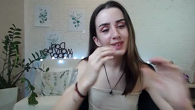 FranceskoJones online show from 01.10.25