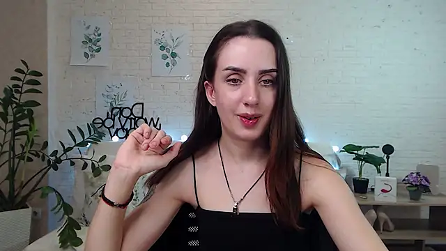 FranceskoJones online show from 01.12.25