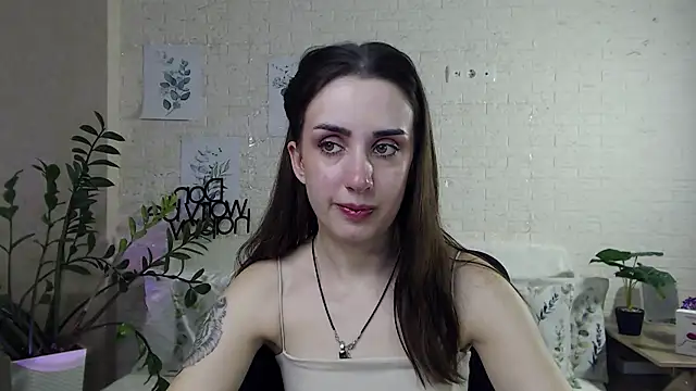 FranceskoJones online show from 01.24.25