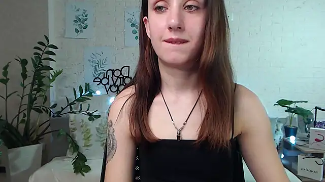 FranceskoJones online show from 01.25.25