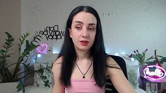 FranceskoJones online show from 02.13.25