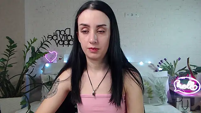 FranceskoJones online show from 02.13.25