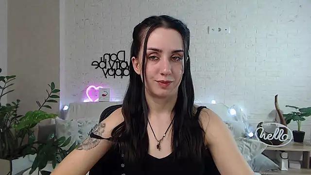 FranceskoJones online show from 02.24.25